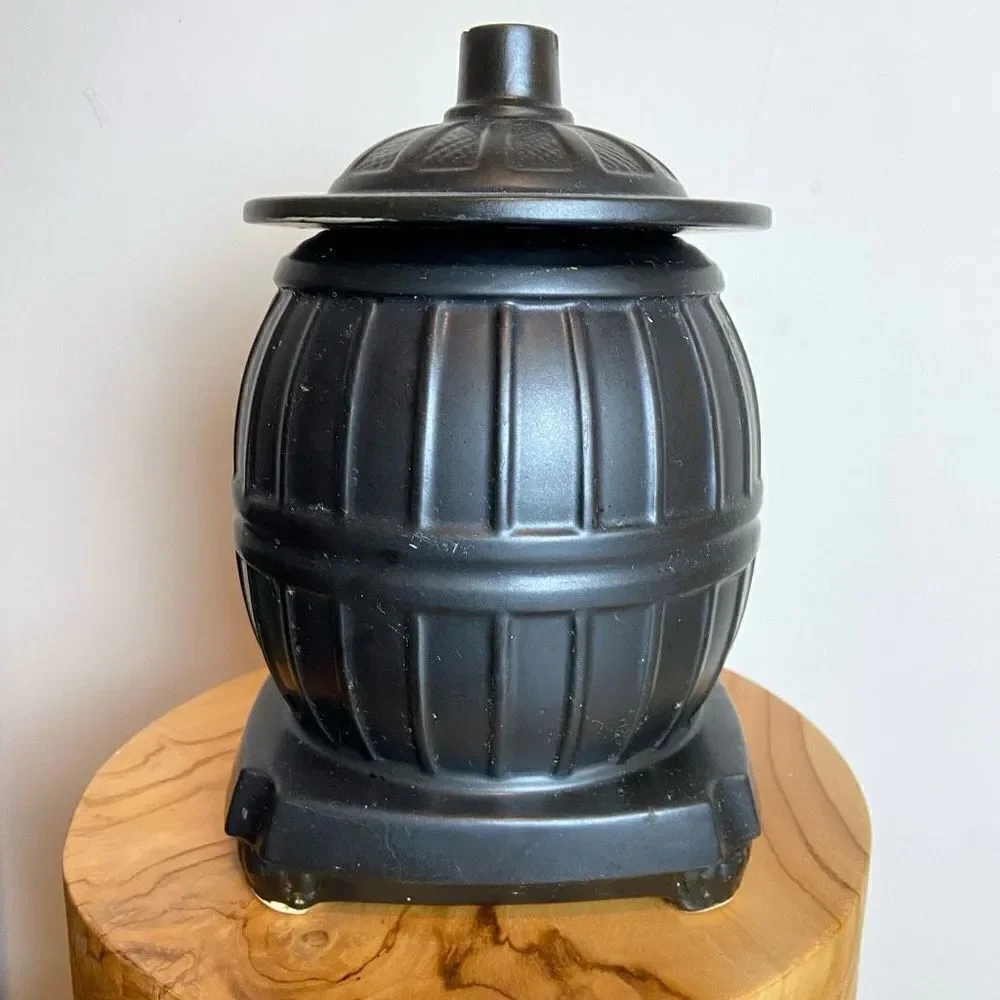 Mccoy vintage 1960s